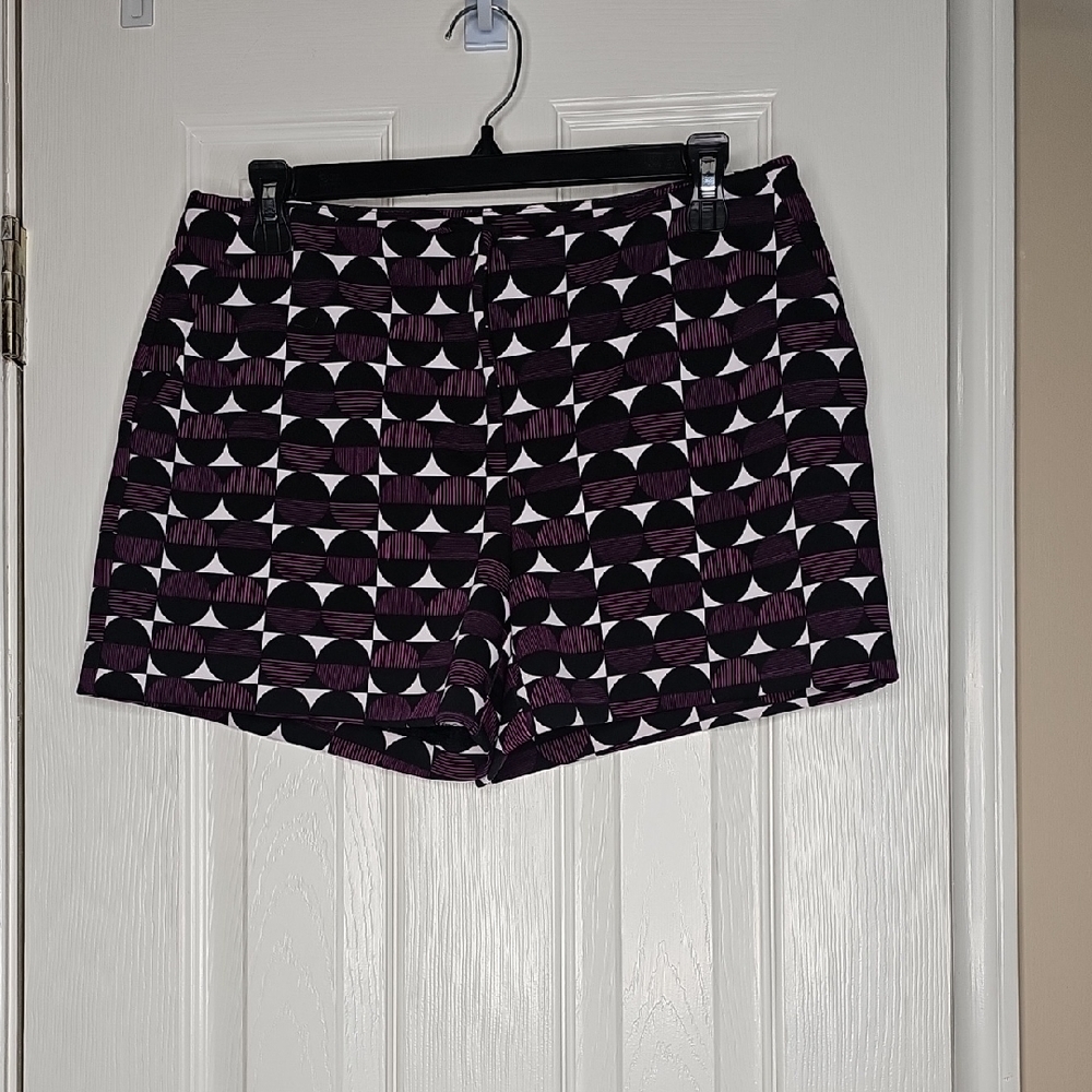 Worthington Black and Purple Patterned Shorts